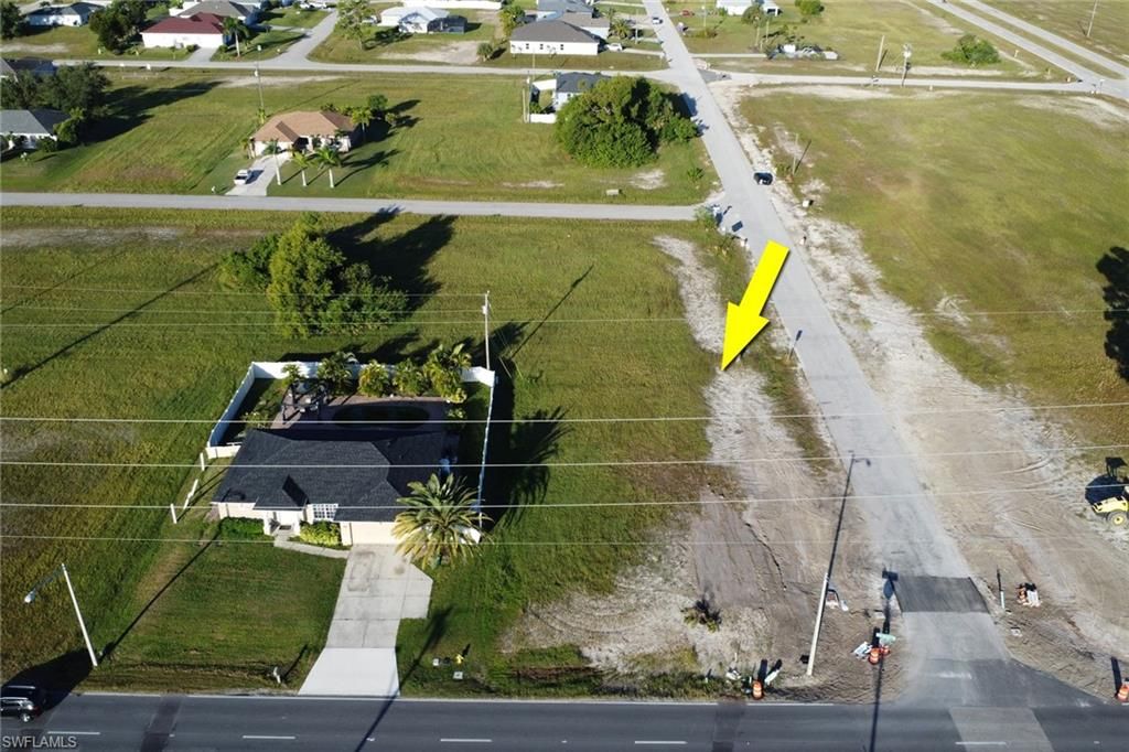 1512 Santa Barbara BLVD N, CAPE CORAL, FL 33993 — exterior