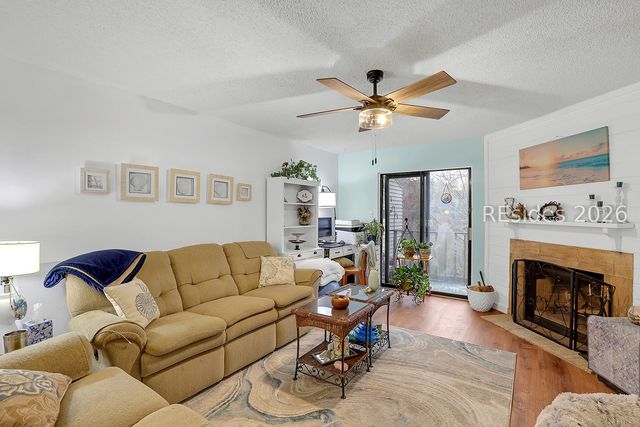 155 Dillon Rd Apt 2020, Hilton Head Island, SC 29926