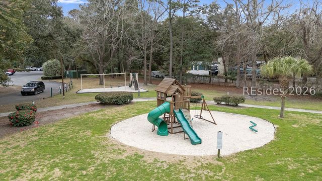 155 Dillon Rd Apt 2020, Hilton Head Island, SC 29926