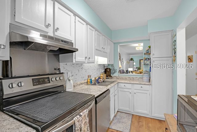 155 Dillon Rd Apt 2020, Hilton Head Island, SC 29926