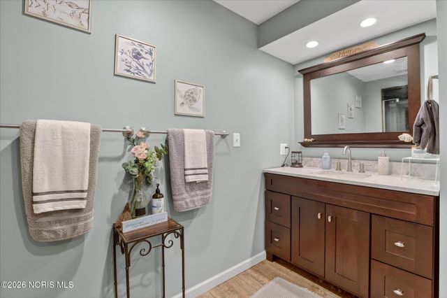 415 Fort Findlay Road, Woodville, OH 43469