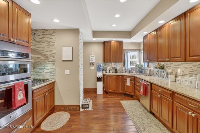 415 Fort Findlay Road, Woodville, OH 43469