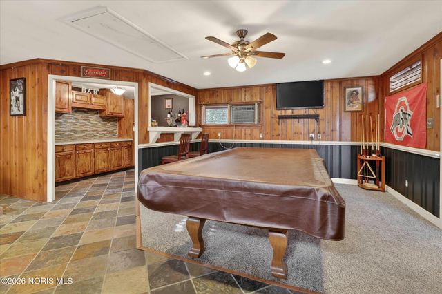 415 Fort Findlay Road, Woodville, OH 43469