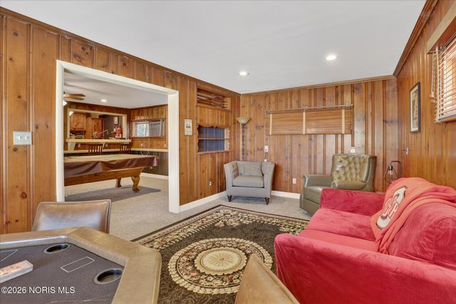 415 Fort Findlay Road, Woodville, OH 43469