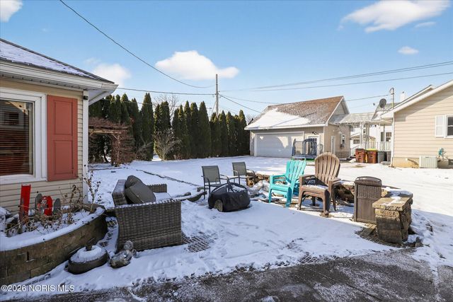 415 Fort Findlay Road, Woodville, OH 43469