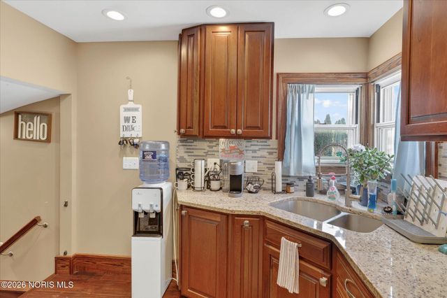 415 Fort Findlay Road, Woodville, OH 43469