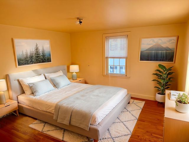 25-27 Bromfield St, Watertown, MA 02472