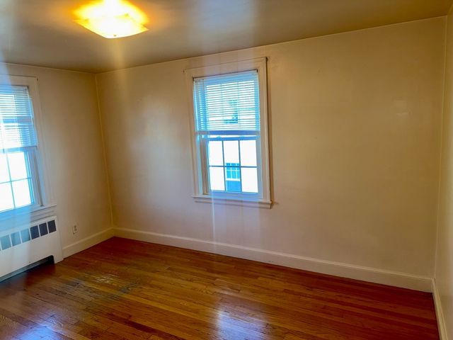 25-27 Bromfield St, Watertown, MA 02472