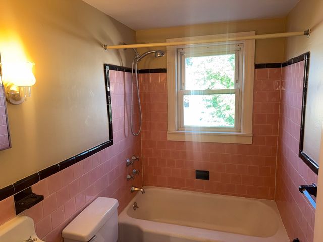 25-27 Bromfield St, Watertown, MA 02472