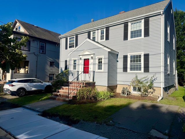 25-27 Bromfield St, Watertown, MA 02472