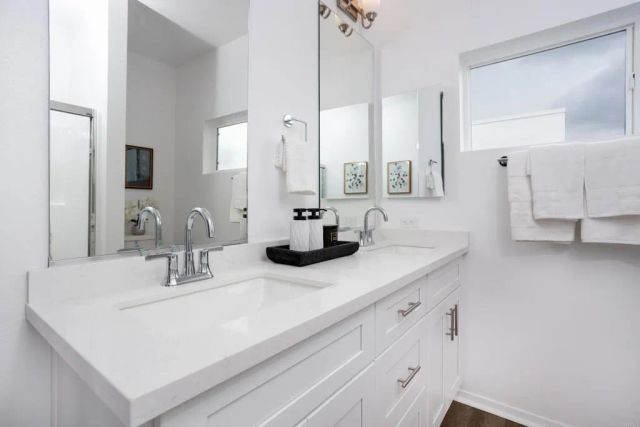 4954 Ocean View Boulevard, San Diego, CA 92113