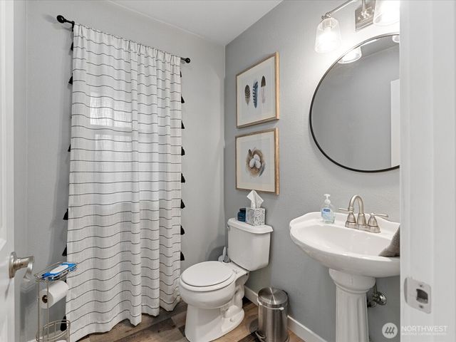 1131 Homestead Drive, Burlington, WA 98233