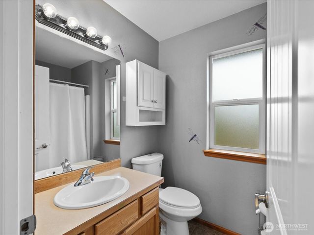 1131 Homestead Drive, Burlington, WA 98233