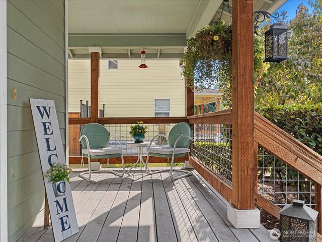 1131 Homestead Drive, Burlington, WA 98233