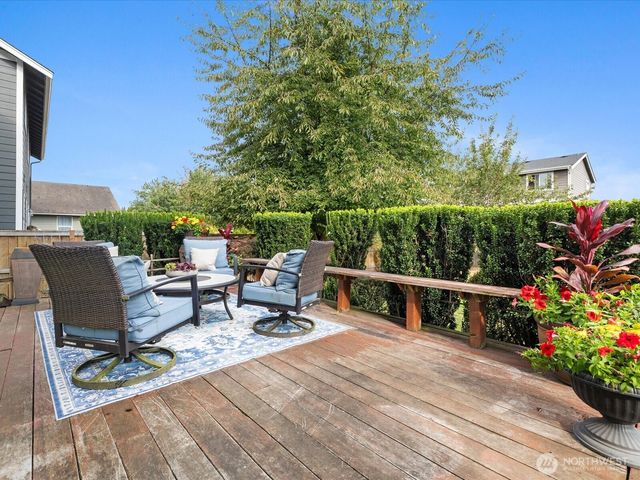 1131 Homestead Drive, Burlington, WA 98233