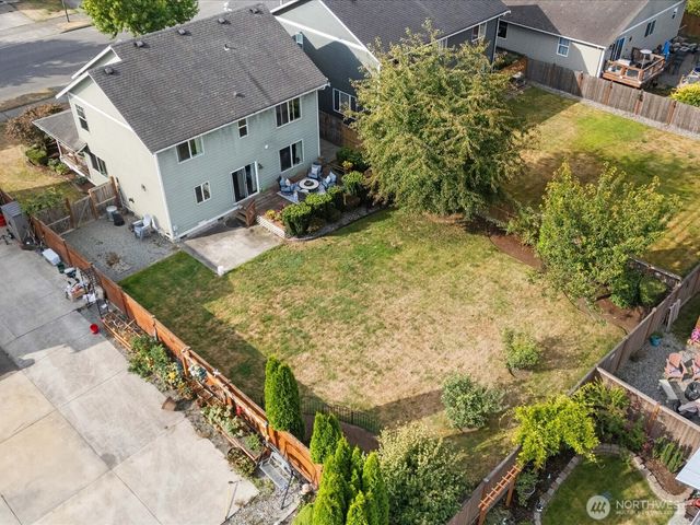 1131 Homestead Drive, Burlington, WA 98233
