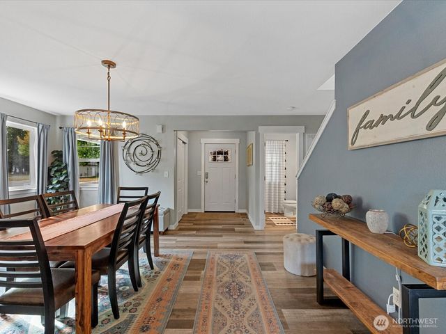 1131 Homestead Drive, Burlington, WA 98233
