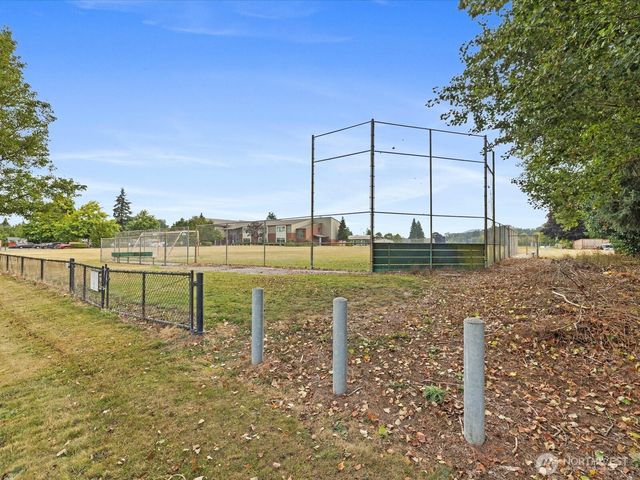 1131 Homestead Drive, Burlington, WA 98233