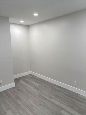 1528 Salerno Circle 1528, Weston, FL 33327