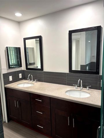 1528 Salerno Circle 1528, Weston, FL 33327