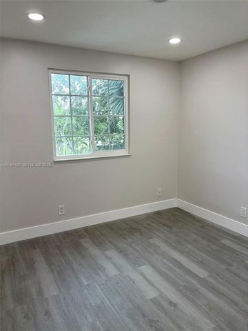 1528 Salerno Circle 1528, Weston, FL 33327