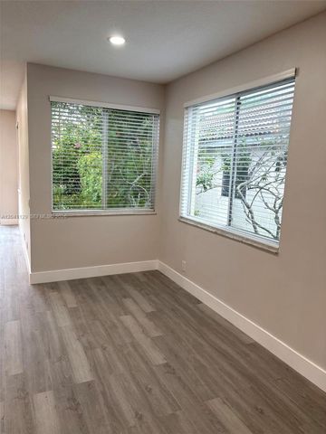 1528 Salerno Circle 1528, Weston, FL 33327