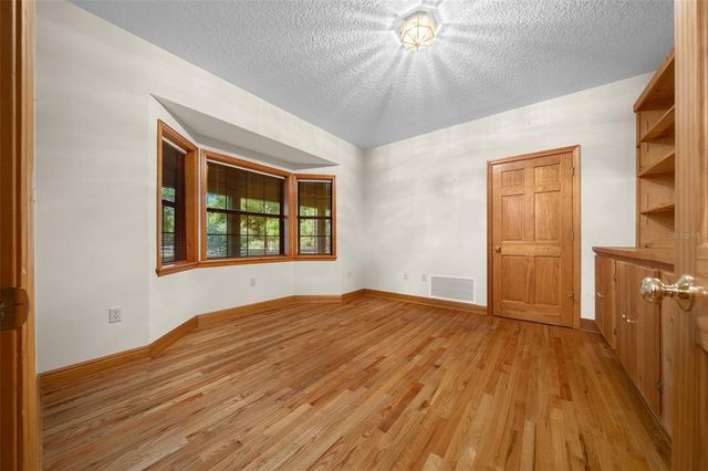 39636 CAROLINA AVENUE, Lady Lake, FL 32159