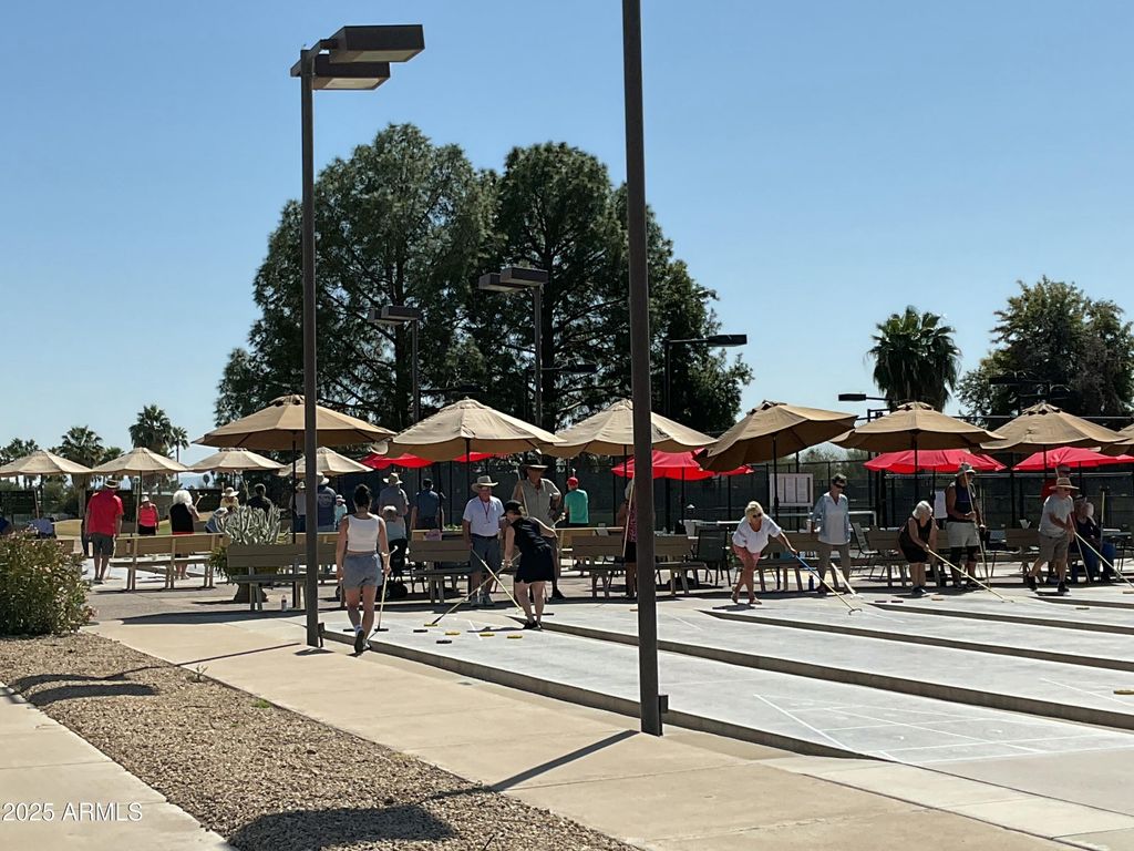 Image 31 of property listing at 17200 W BELL Road 866, Surprise, AZ 85374