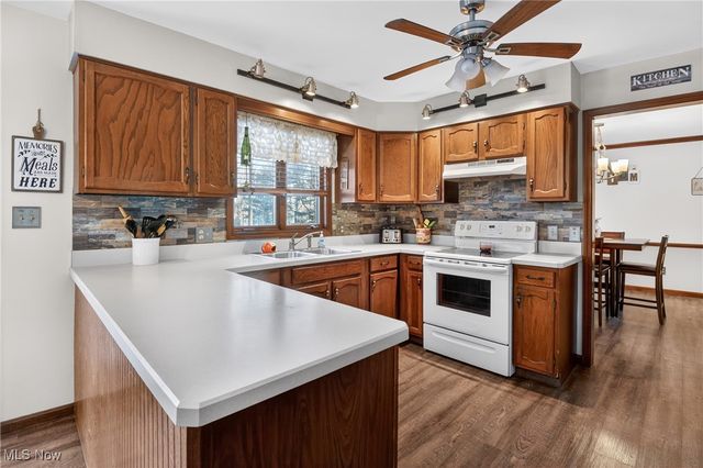 840 Carriage Hill Drive, Salem, OH 44460