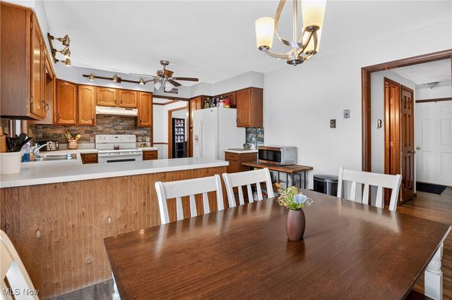 840 Carriage Hill Drive, Salem, OH 44460