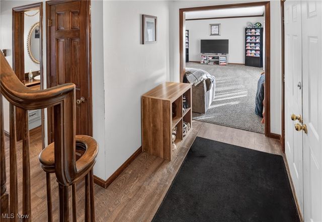 840 Carriage Hill Drive, Salem, OH 44460