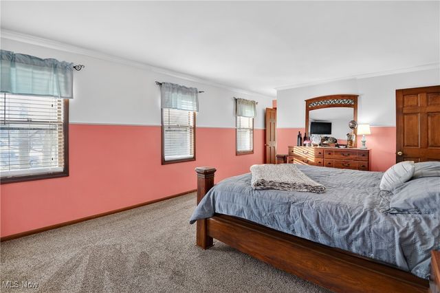 840 Carriage Hill Drive, Salem, OH 44460