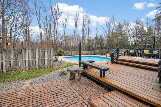 840 Carriage Hill Drive, Salem, OH 44460