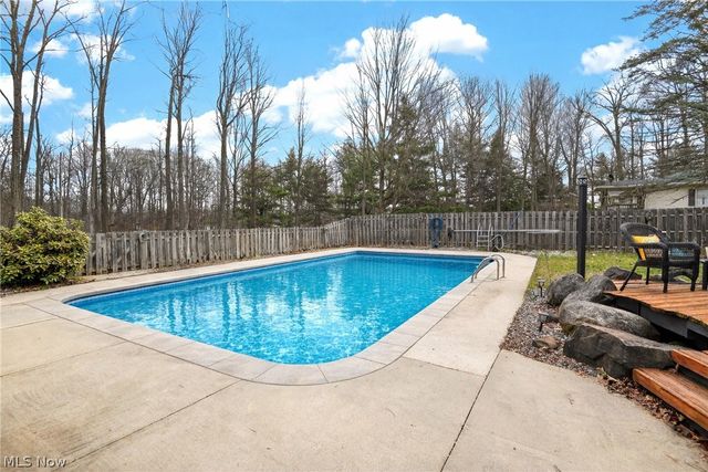 840 Carriage Hill Drive, Salem, OH 44460