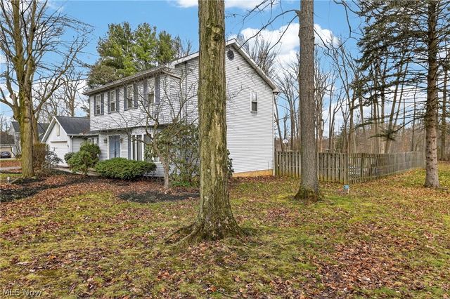 840 Carriage Hill Drive, Salem, OH 44460