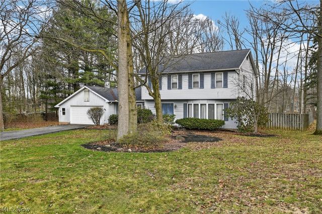 840 Carriage Hill Drive, Salem, OH 44460