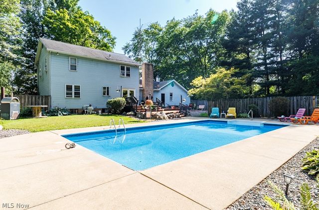 840 Carriage Hill Drive, Salem, OH 44460