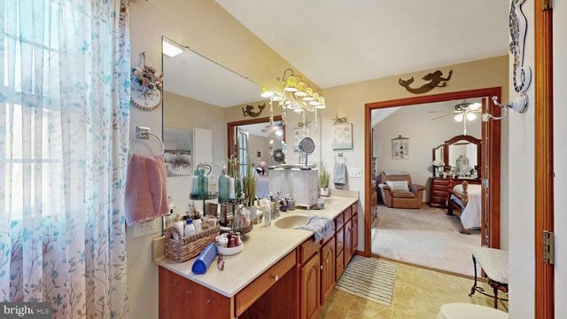 11872 SHAWNEE RD, Greenwood, DE 19950