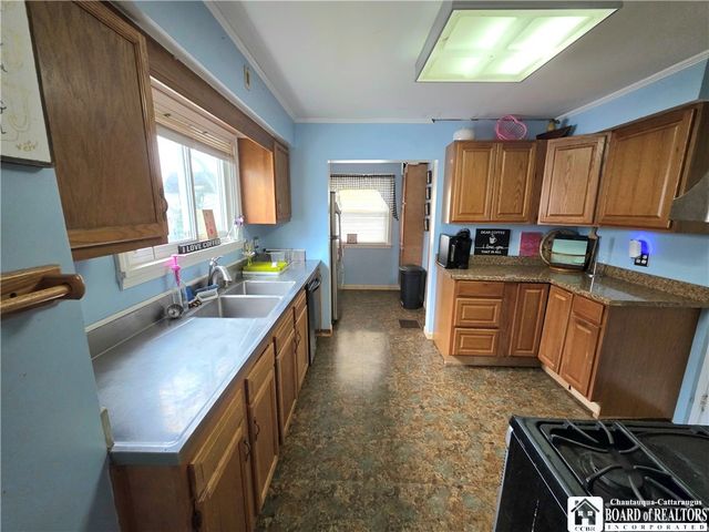 44 Meadow Lane, Jamestown, NY 14701