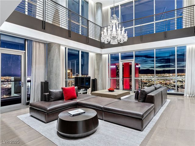 2700 Las Vegas Boulevard 4306, Las Vegas, NV 89109