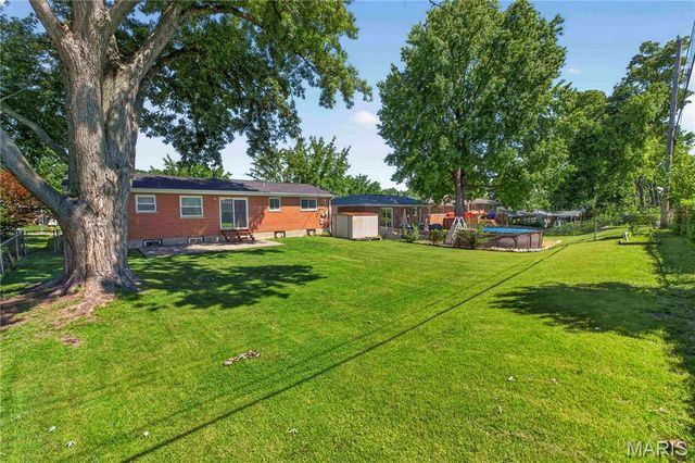 3518 Glen Arbor Drive, St Louis, MO 63125