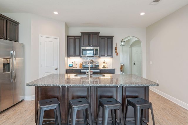 675 Teal Street, Crestview, FL 32539