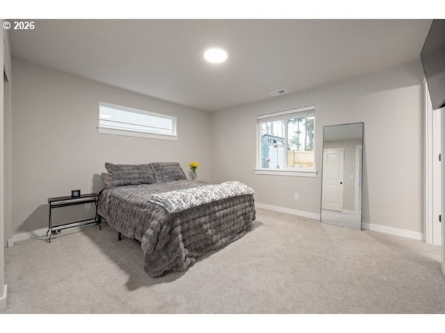 5024 CEDAR VIEW Dr, Springfield, OR 97478