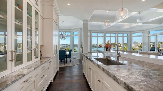 119 N WARBLER LANE, Sarasota, FL 34236