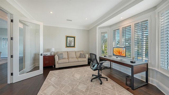 119 N WARBLER LANE, Sarasota, FL 34236