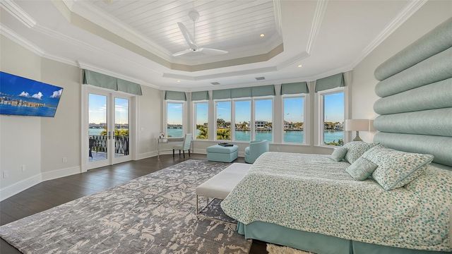 119 N WARBLER LANE, Sarasota, FL 34236