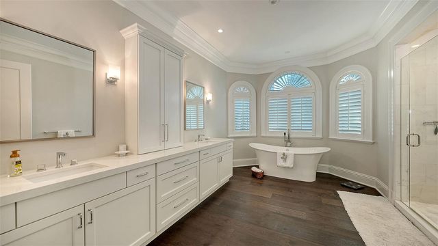 119 N WARBLER LANE, Sarasota, FL 34236