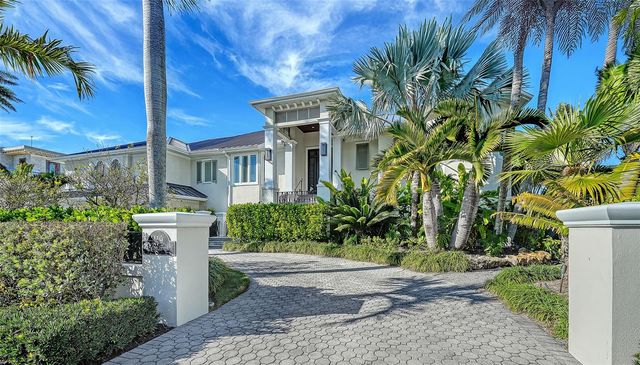 119 N WARBLER LANE, Sarasota, FL 34236