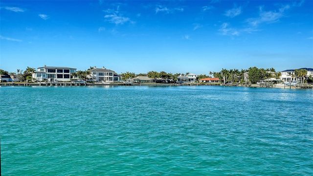 119 N WARBLER LANE, Sarasota, FL 34236