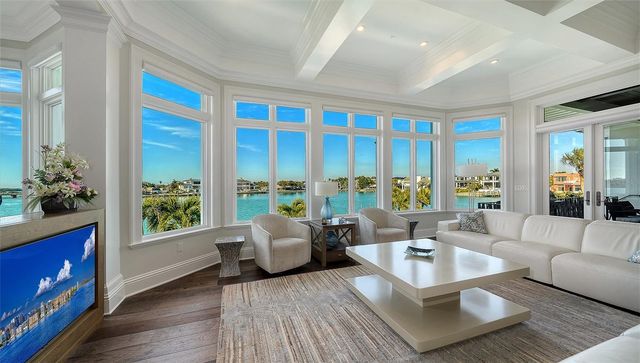 119 N WARBLER LANE, Sarasota, FL 34236